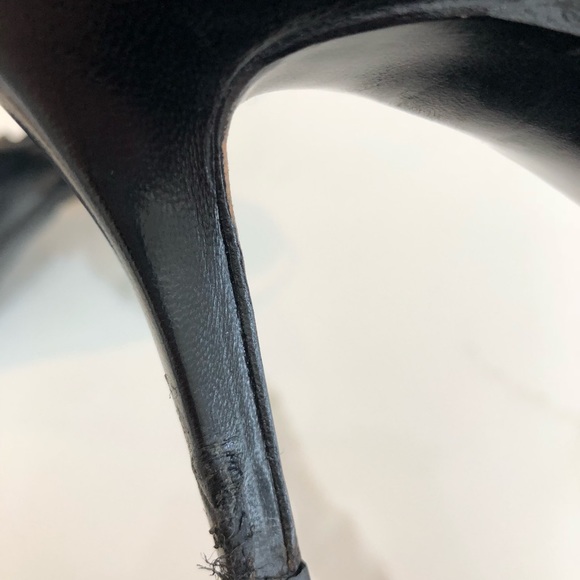 Stuart Weitzman Leather Point Heels - Picture 5 of 8